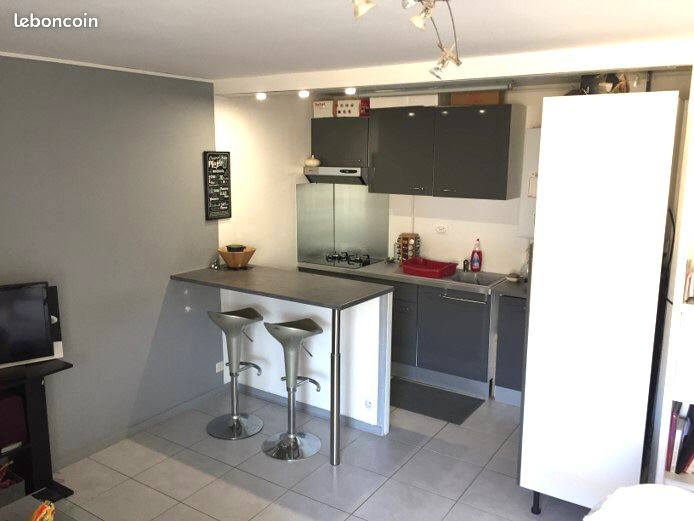 Appartement 2 pièces 42 m² · à Fontaine · 42 m² · 680 €/mois