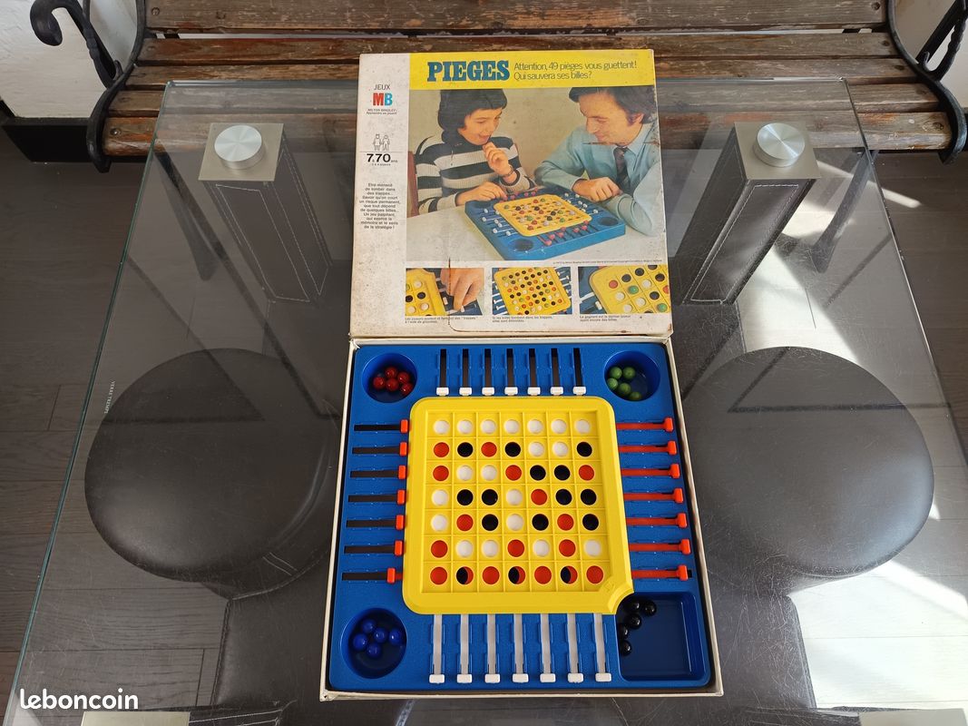 Jeu De Société Vintage Pièges (MB) - 1993 - Pour 2 Joueurs
