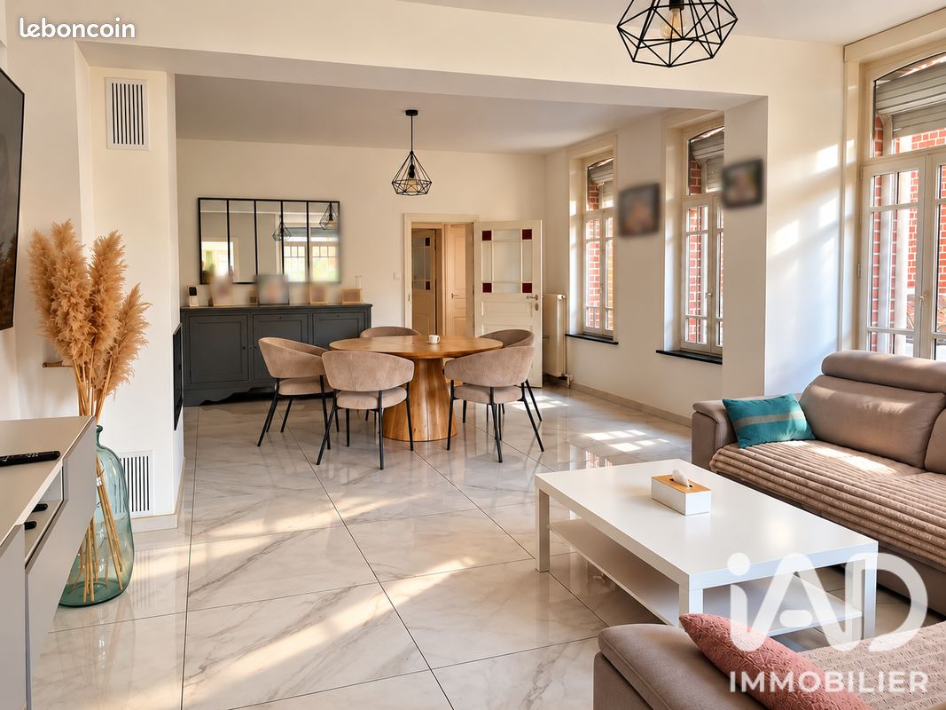 Maison 5 pièces 133 m² · à Onnaing · 133 m² · 219 900 €