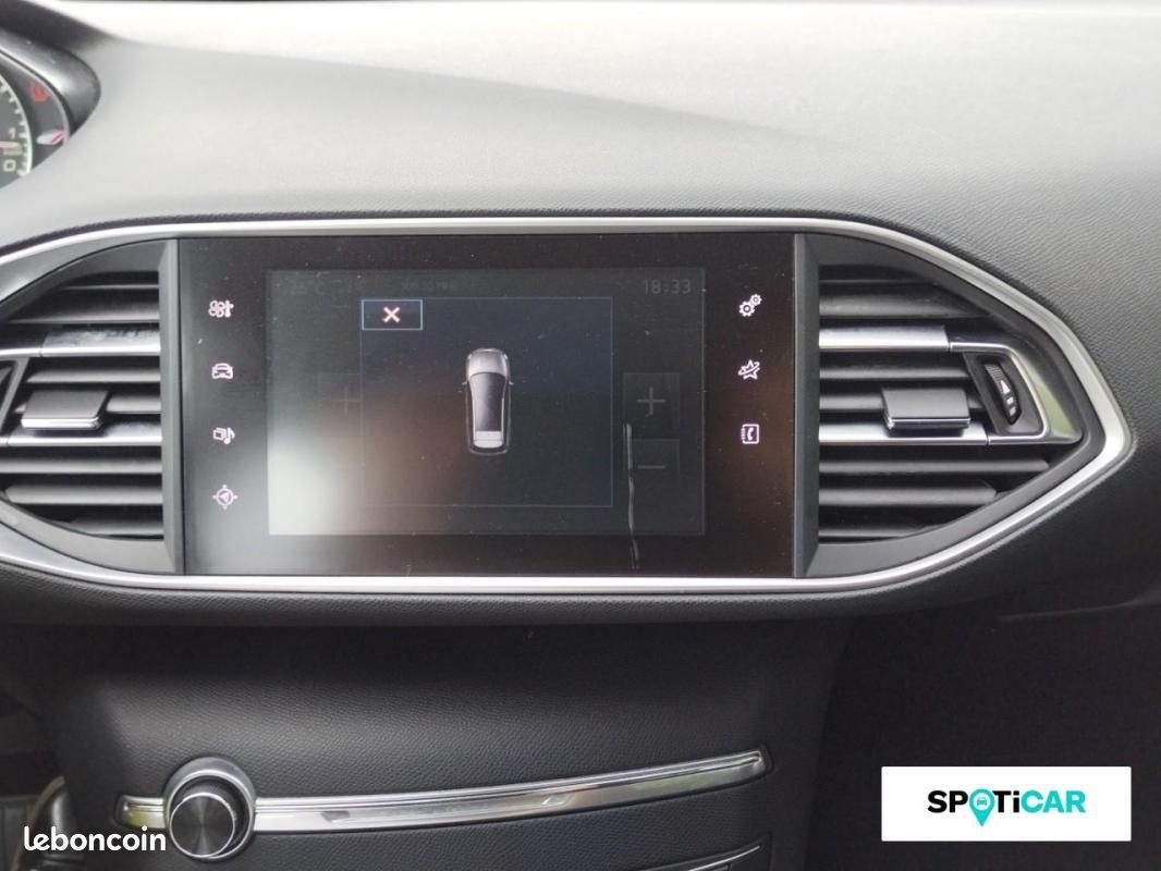 Peugeot 308 SW 1.2 PureTech 130ch S&S EAT6 Allure (image 12)