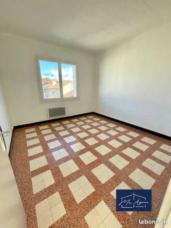 https://img.leboncoin.fr/api/v1/lbcpb1/images/b6/1c/6d/b61c6dca5e644a39868ec1bc2c2e7deac061780c.jpg?rule=ad-image