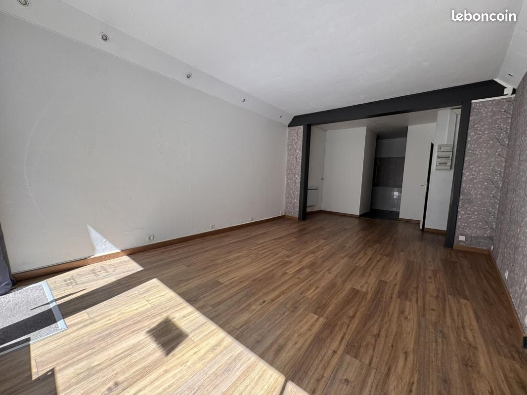 Immeuble 4 pièces 125 m² · à Revel · 125 m² · 172 800 €