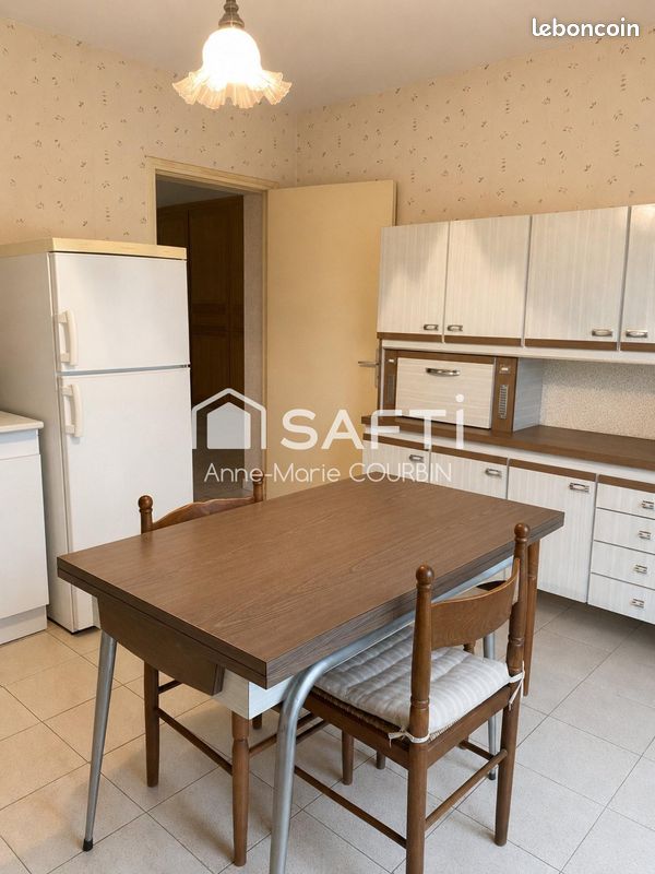 Propriété 7 pièces 218 m² (image 4)