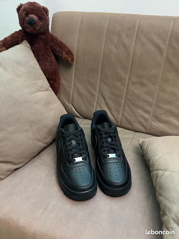 Chaussure Air'Force'1 noir taille44.5 (image 1)