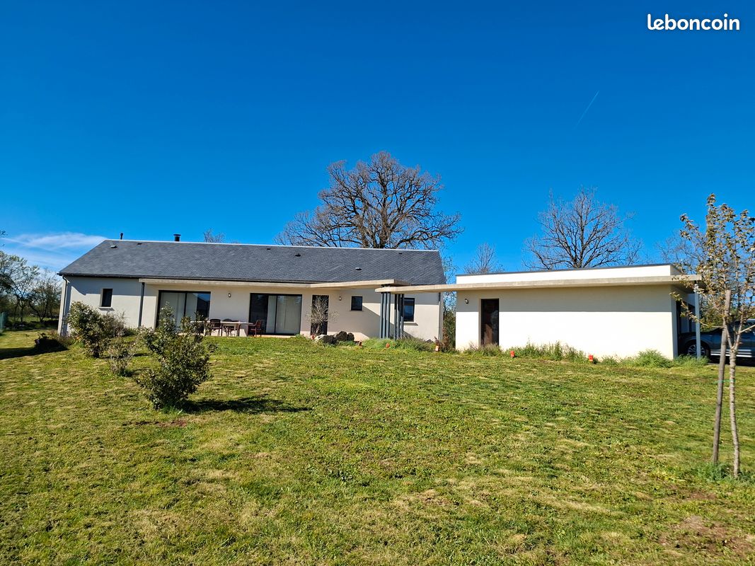 Maison 6 pièces 140 m² · à Sébazac-Concourès · 140 m² · 475 000 €