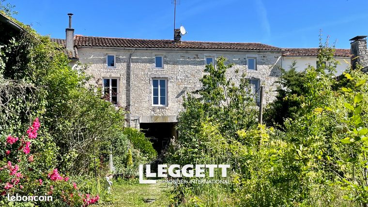 Maison 10 pièces 224 m²
