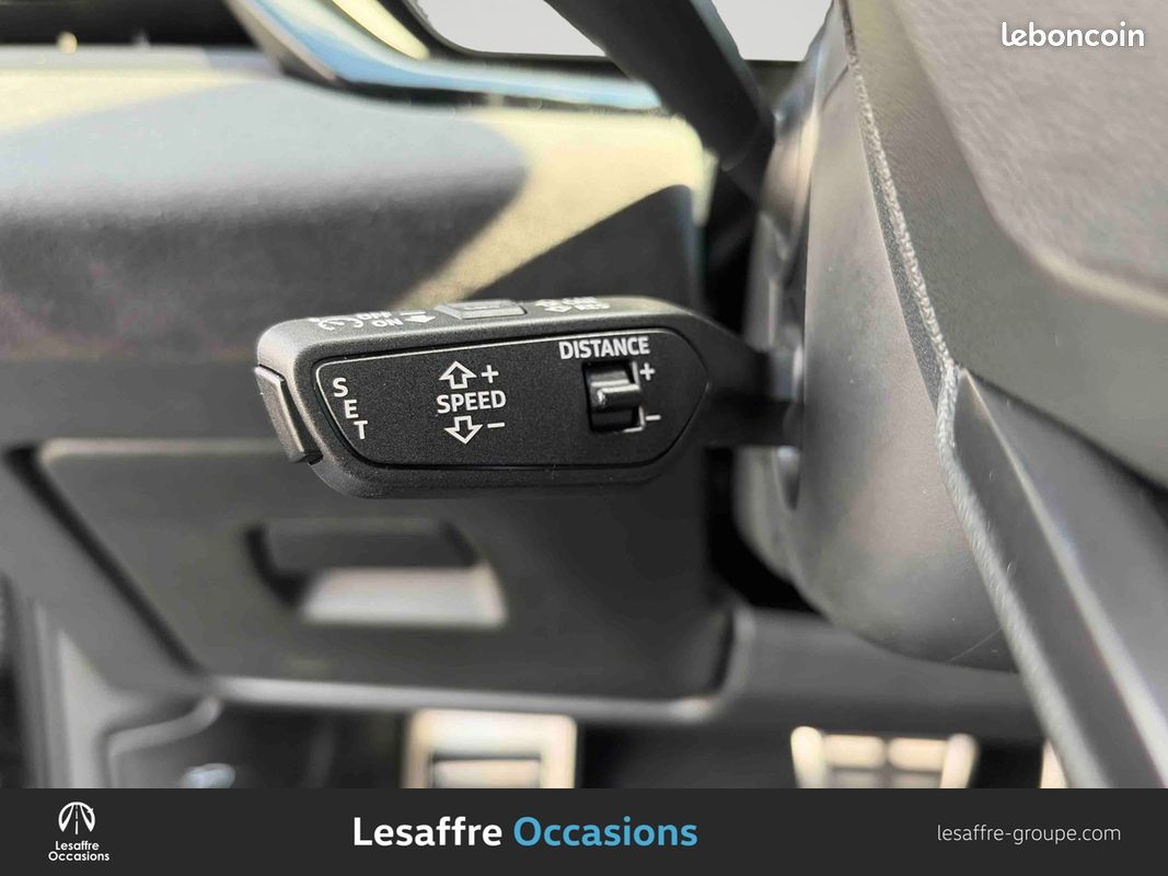 AUDI A6 Avant e-hybrid 299 ch S tronic 7 Quattro S line (image 24)