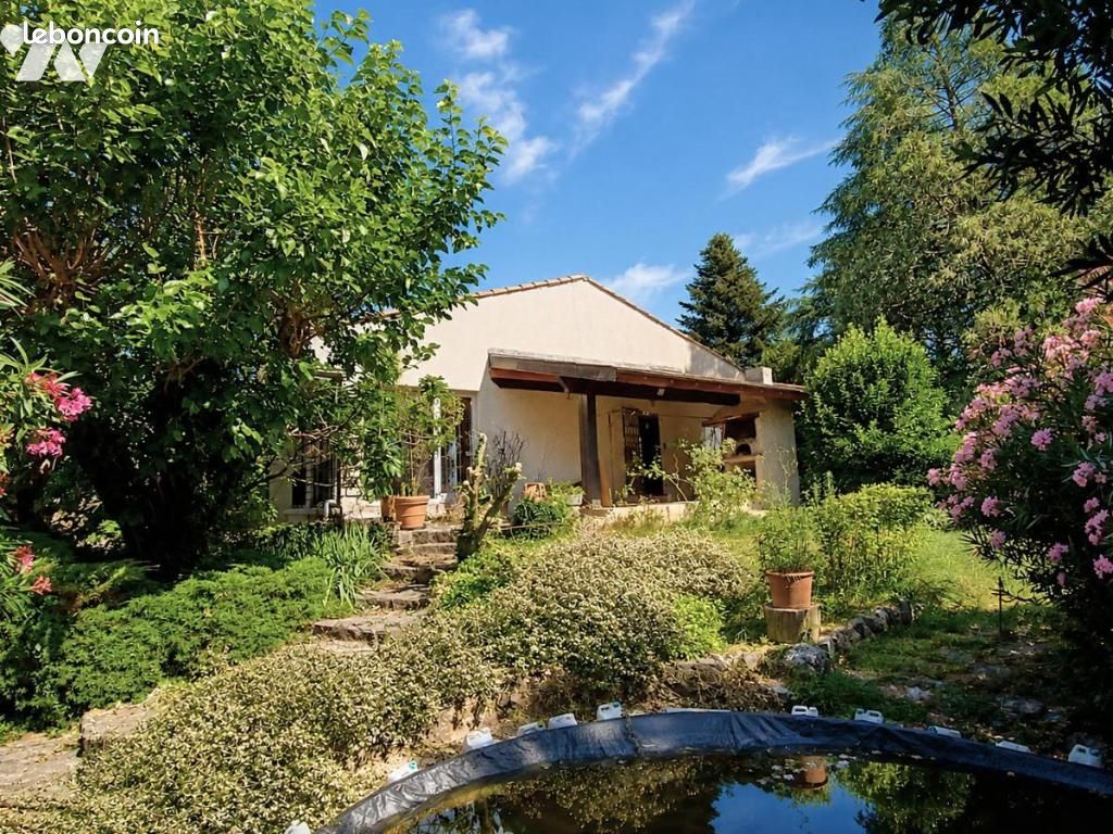 Maison 7 pièces 186 m² · à Montélimar · 186 m² · 332 000 €