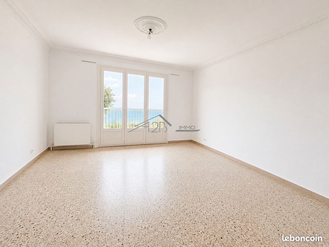 Appartement 4 pièces 90 m² · à Bastia · 90 m² · 975 €/mois