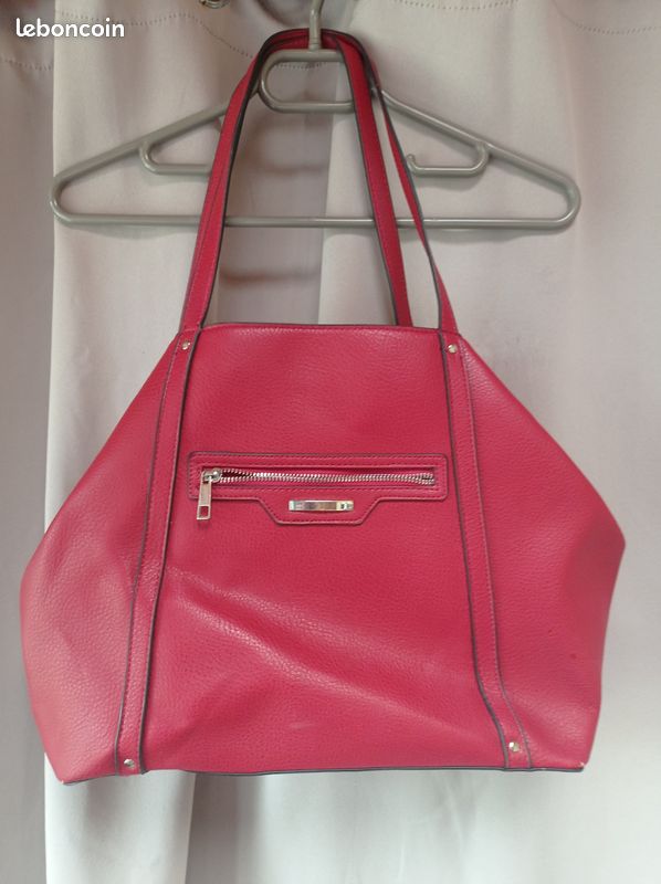 Sac à main rouge imitation cuir (image 1)