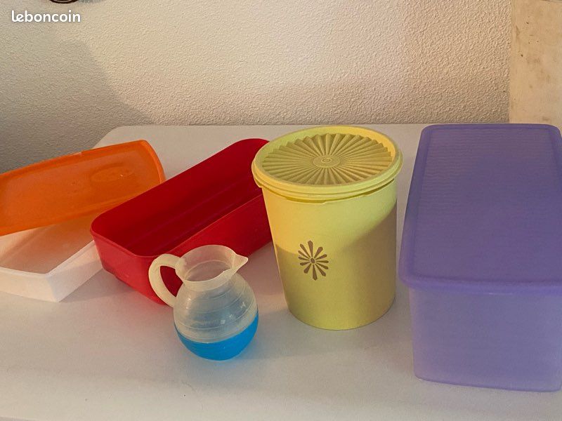 Lot boîtes de rangement plastique vintage années 70/80 Style pop (image 1)