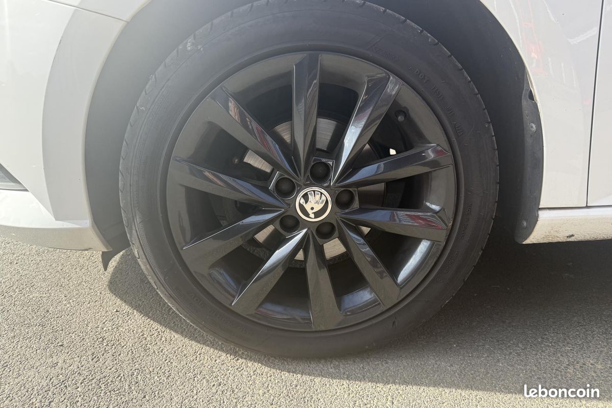 SKODA FABIA 1.0 TSI - 95 III BERLINE Edition PHASE 2 (image 9)