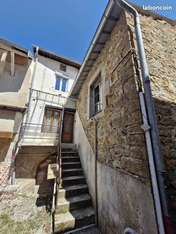 Maison 6 pièces 110 m² · à Arbois · 110 m² · 69 000 €