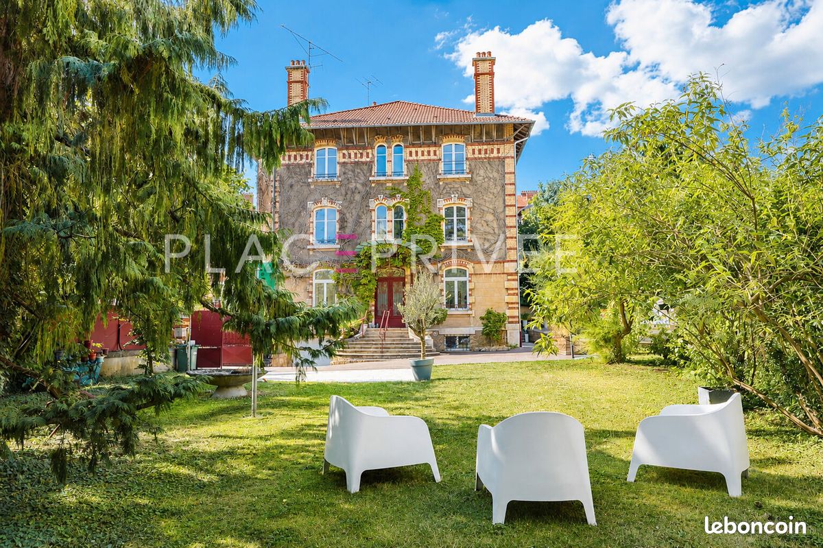 Maison 14 pièces 459 m² · à Nancy · 459 m² · 1 680 000 €