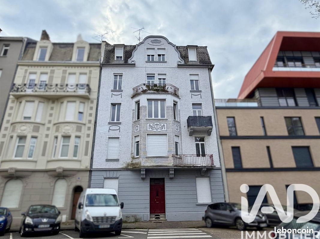 Local commercial 550 m² · à Thionville · 550 m² · 925 000 €
