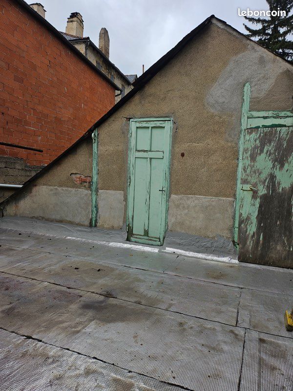 Parcelle 150 m2 constructible · à Mende · 40 000 €