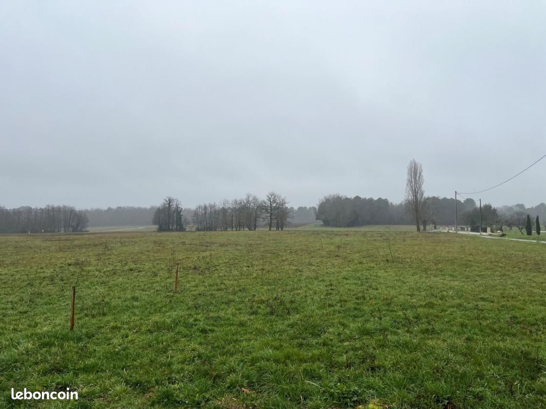 Terrain 600 m² La Lande De Fronsac Ventes immobilières