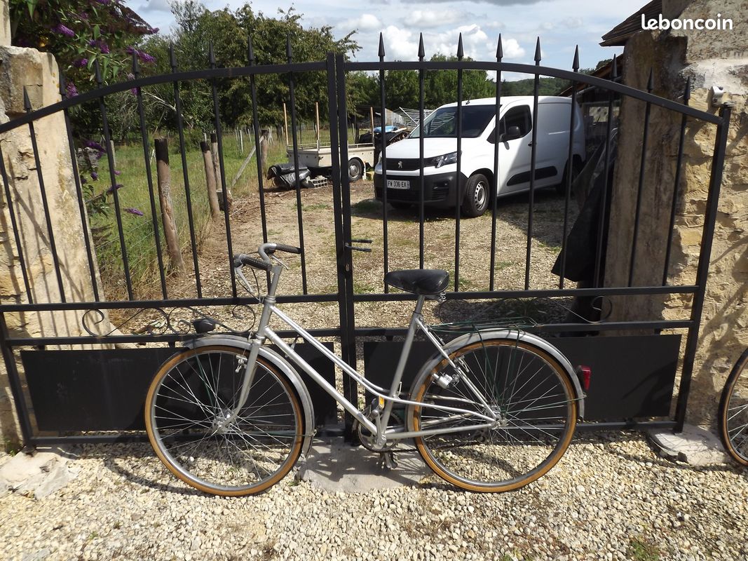 Velo femme randonneur gris (image 1)
