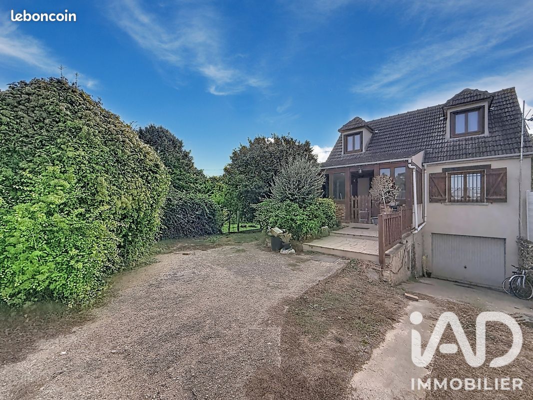 Maison 6 pièces 110 m² · à Boissise-le-Roi · 110 m² · 349 000 €