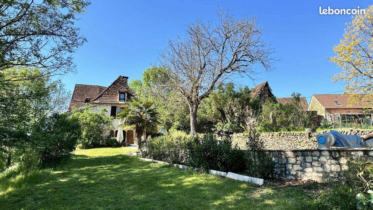 Maison 7 pièces 140 m² · à Gourdon · 140 m² · 272 000 €