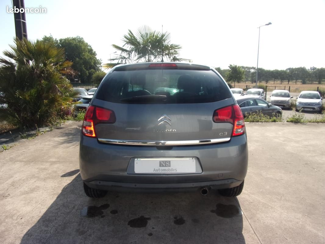 Citroën C3 VTi 120 Exclusive A (image 7)