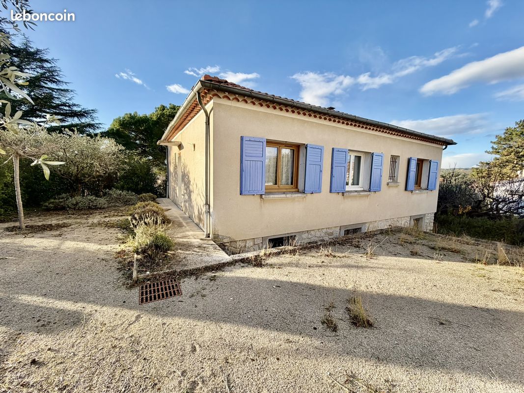 Maison 7 pièces 130 m² · à Vaison-la-Romaine · 130 m² · 290 000 €