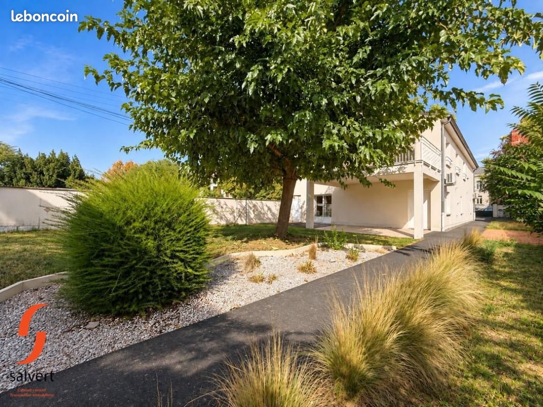 Maison 7 pièces 226 m² · à Montluçon · 226 m² · 315 500 €