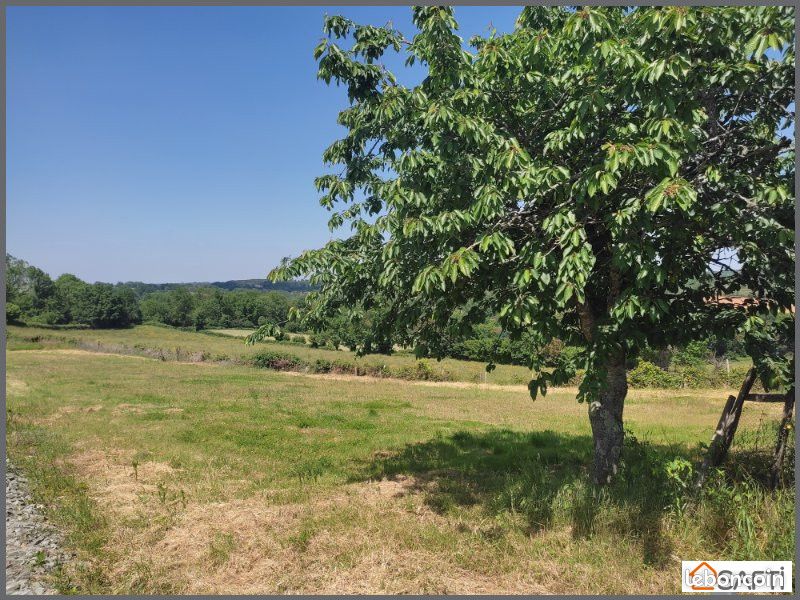 Maison 4 pièces 150 m² - Saint-Georges-de-Noisné 79400 (image principale 2)