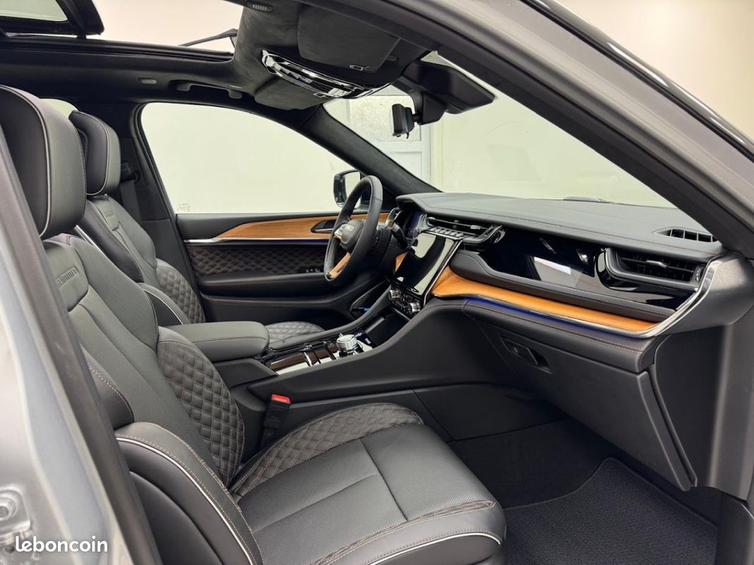 Jeep Grand Cherokee (5) 2.0 Turbo 380ch 4xe Summit Reserve BVA8 (image 8)