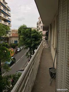 Appartement 3 pièces 70 m² · à Antibes · 70 m² · 1 090 €/mois