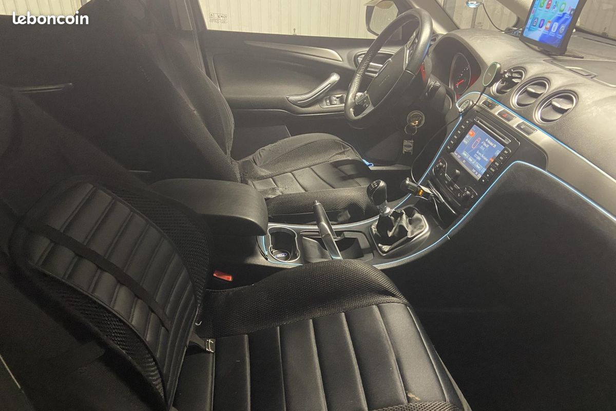 FORD S-MAX 2.0 TDCi FAP - 140 Business Nav PHASE 2 (image 10)
