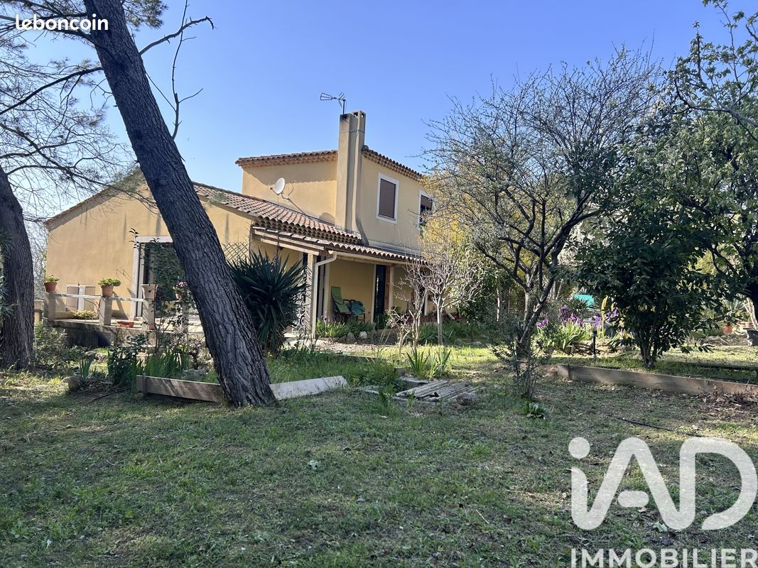 Maison 4 pièces 104 m² · à Salon-de-Provence · 104 m² · 416 000 €