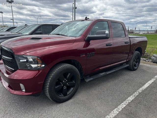 Ram 1500 classic night edition 5.7 4x4 59000 km 1 ere main tva (image 2)