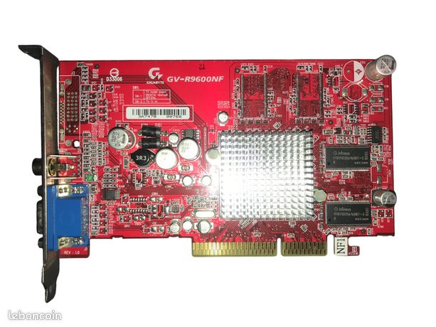 Carte Graphique Sapphire Radeon 9600 PRO - 256 Mo DDR2 - AGP - Reconditionnée