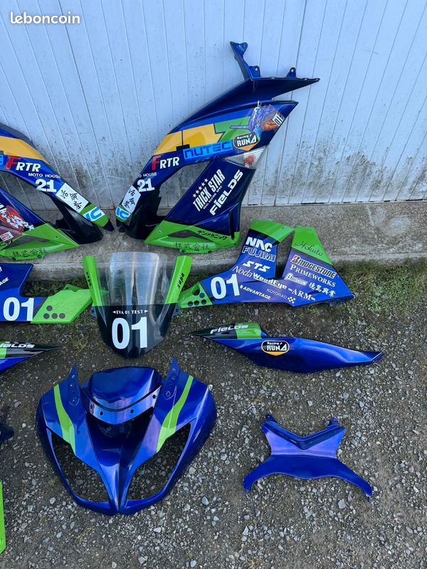 Kit carénages adaptable KAWASAKI ZX6R / ZX6-R / ZX-6R / ZX6RR / ZX6-RR / ZX-6RR années 2009/2010/2011/2012/2013/2014/2015/2016/2017/2018 (image 3)