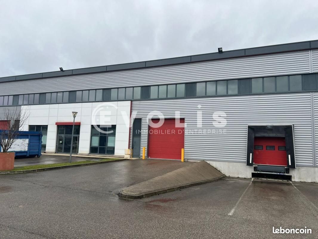 Local d'activité 1 531 m² (image 2)