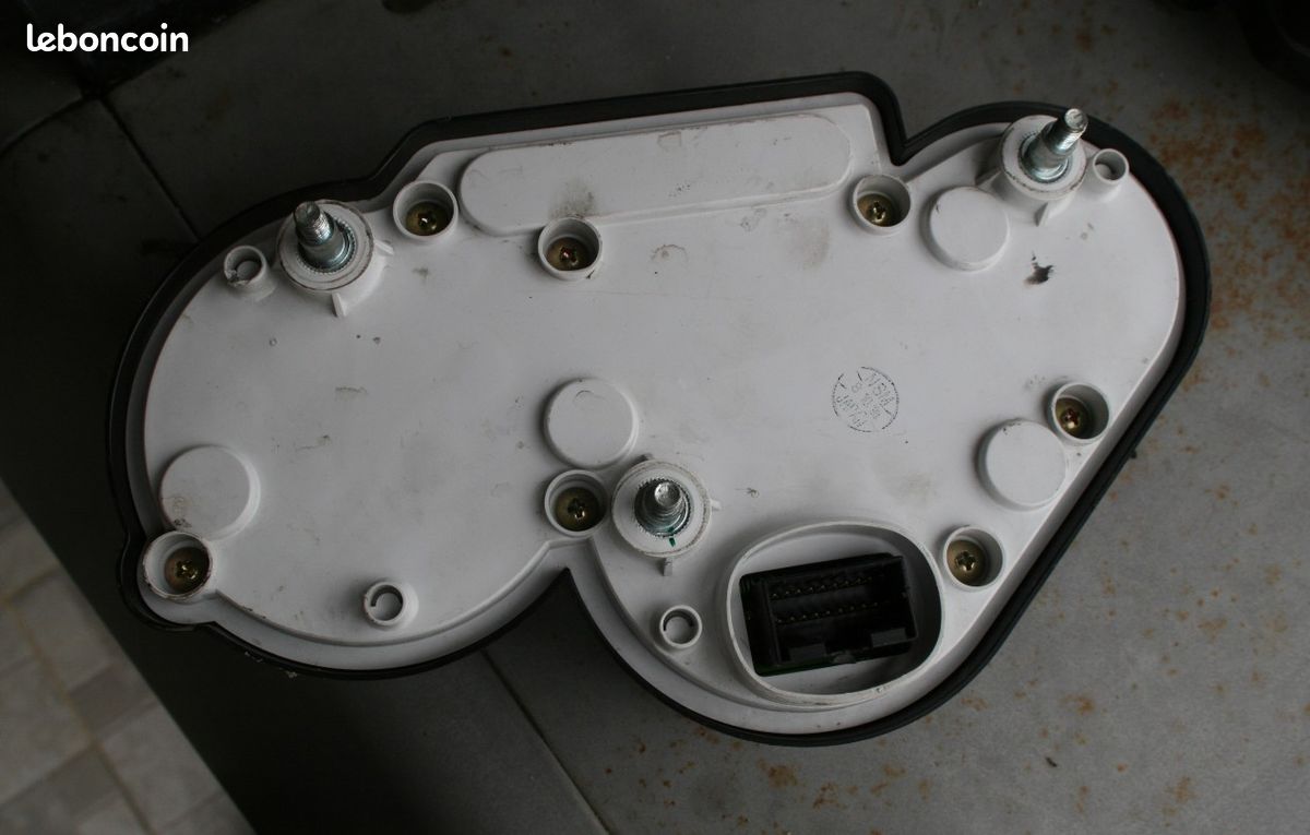 YAMAHA 600 FAZER compteur (image 2)