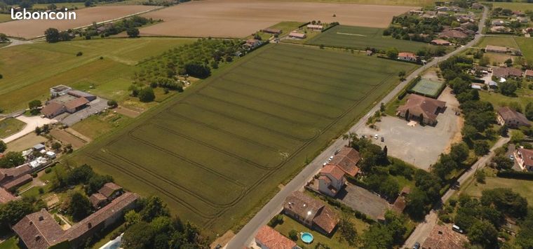 Terrain 601 m² Le Burgaud