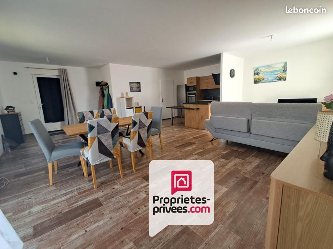 Maison 4 pièces 98 m² · à Fontenay-le-Comte · 98 m² · 213 000 €