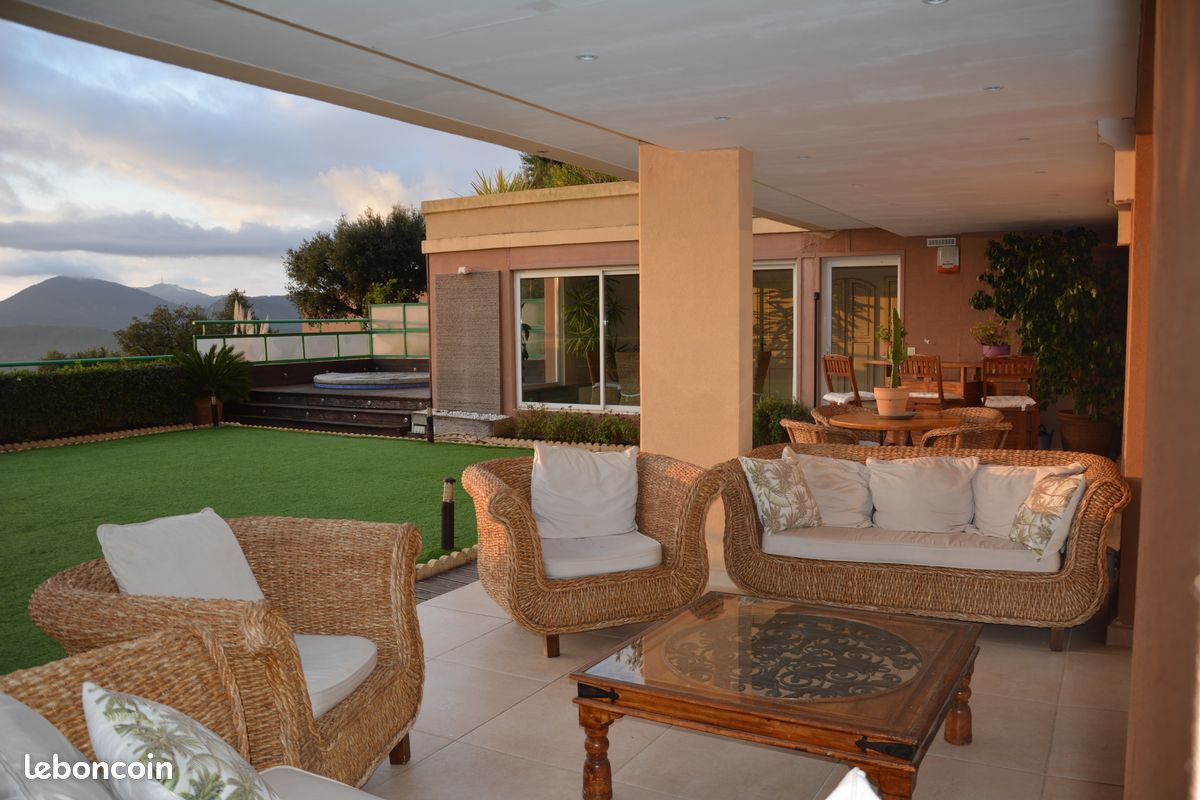 Location saisonnière 6 couchages 3 chambres (image 1)