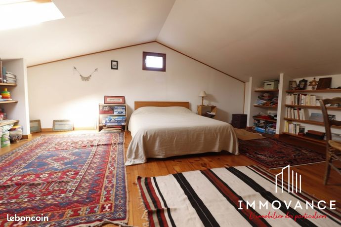 Maison 6 pièces 215 m² — 8