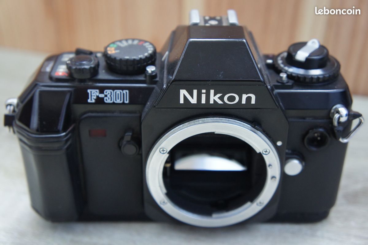 Appareil argentique Nikon F-301 - Parfait état - Testé et fonctionnel - Photo, audio & vidéo