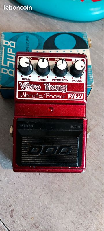 Pédale DOD Vibro Thong Vibrato/Phaser FX22 (image 1)