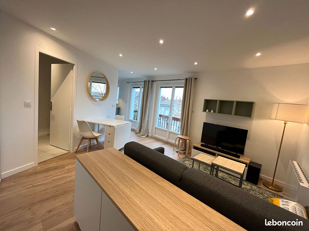 Appartement 1 pièce 26 m² · à Bordeaux · 26 m² · 734 €/mois