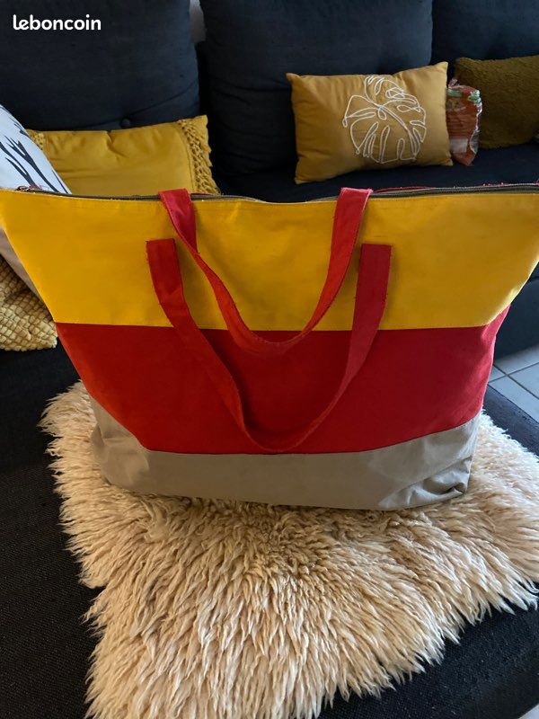 Sac cabas rouge et jaune (image 2)