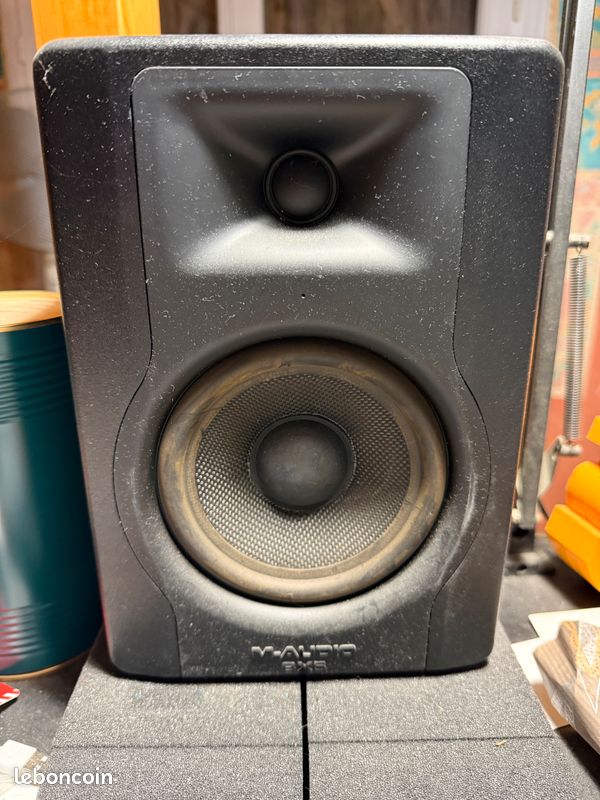 M-Audio BX5 D3 Monitor de Estúdio 100W 5" B-Stock Envío Grátis