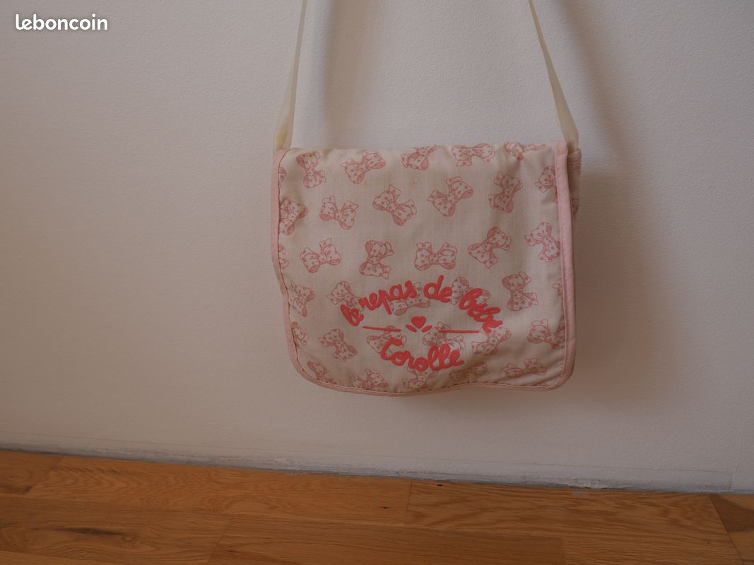2 sacs Corolle Le repas de bébé / Je coiffe ma poupée (image 1)