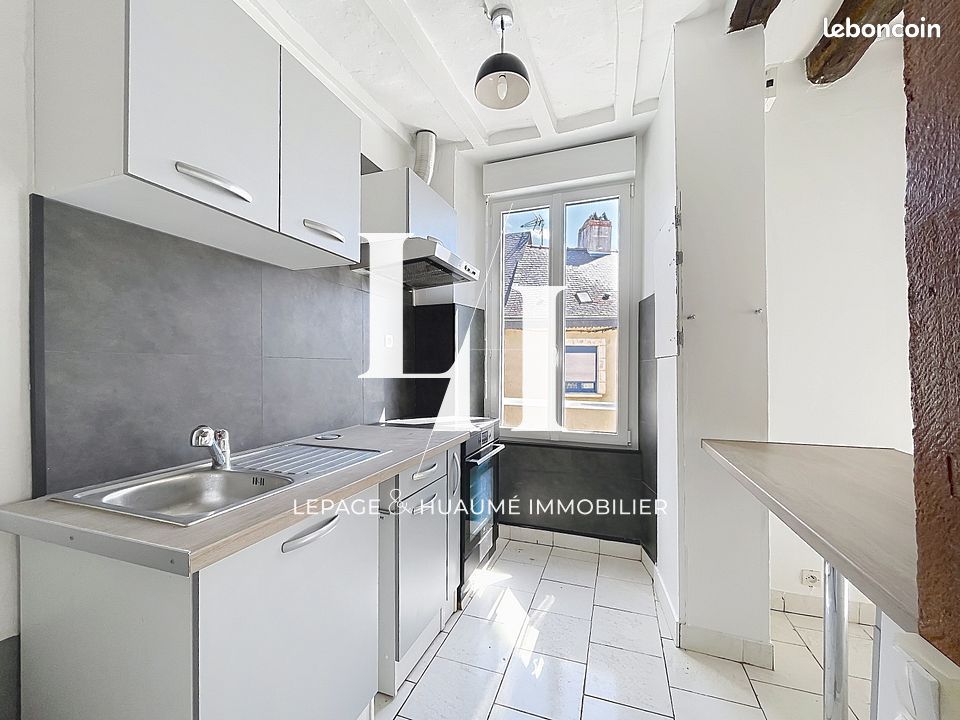 Appartement 5 pièces 55 m² · à Meslay-du-Maine · 55 m² · 550 €