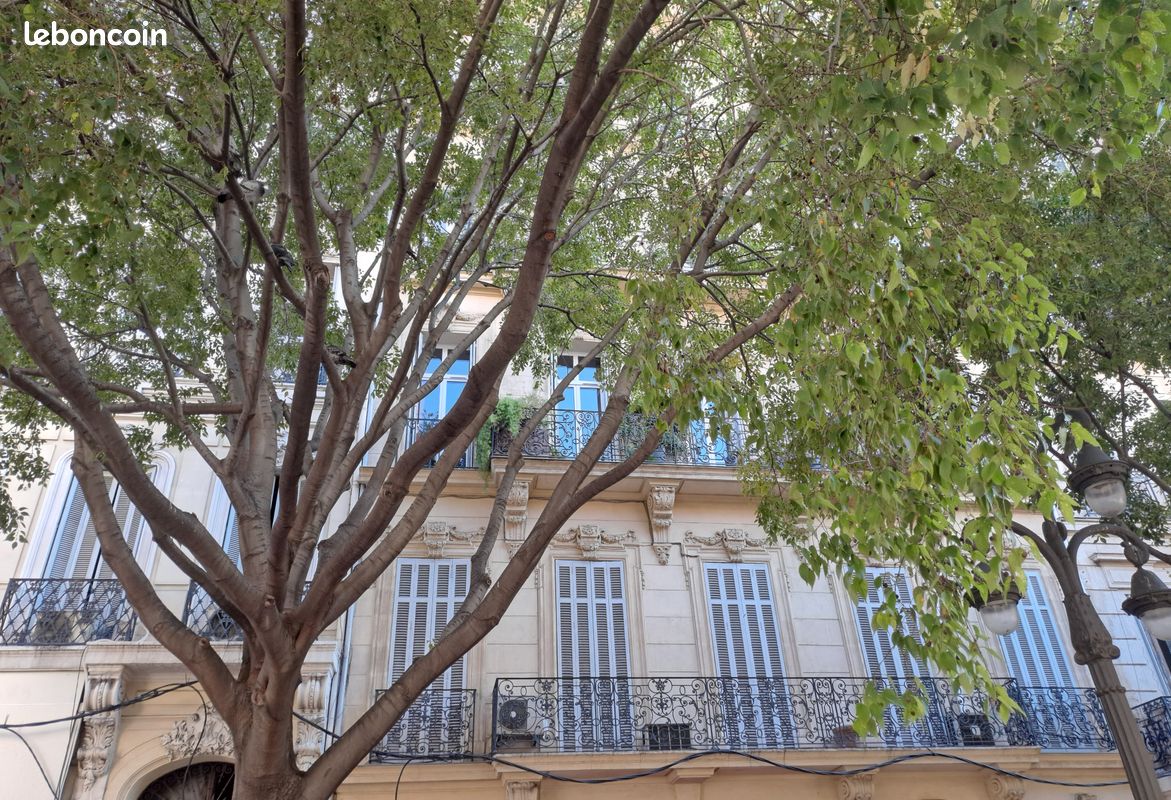 Appartement 3 pièces 70 m² · à Marseille · 70 m² · 210 000 €