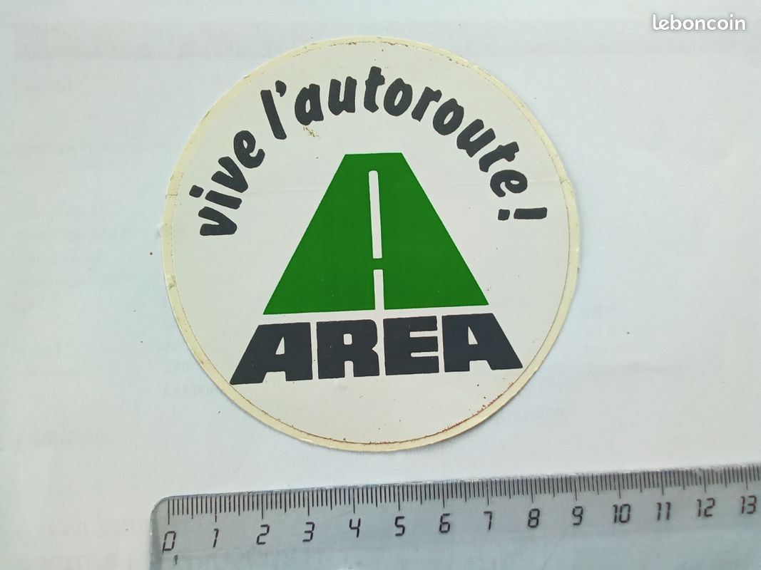 AUTOCOLLANT. Automobile. Pneus. POINT.S - PNEU FAUCHILLE
